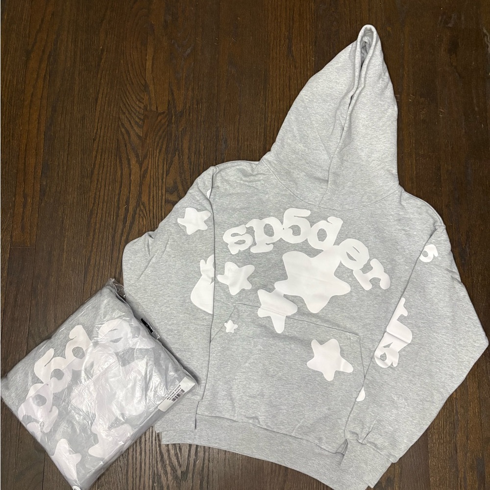 Grey Sp5der Hoodie
